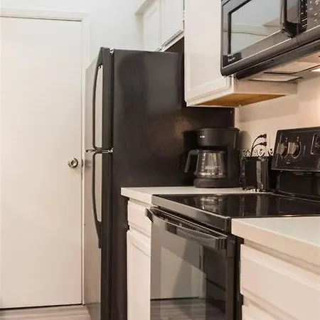 Cozy Condo Near Mcc With Pool, Bbq, Covered Parking Mesa Exterior photo