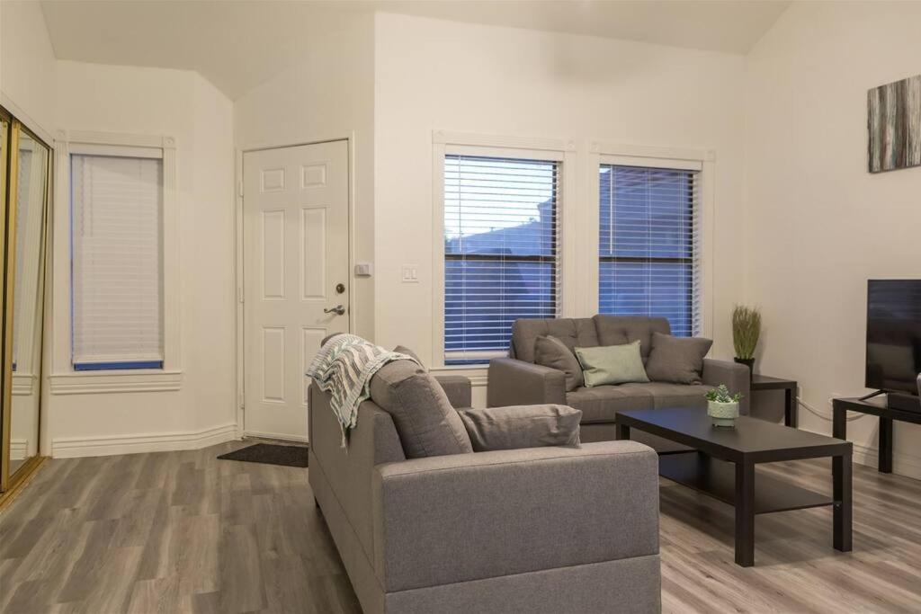 Cozy Near Mcc With Pool, Bbq, Covered Parking * Mesa