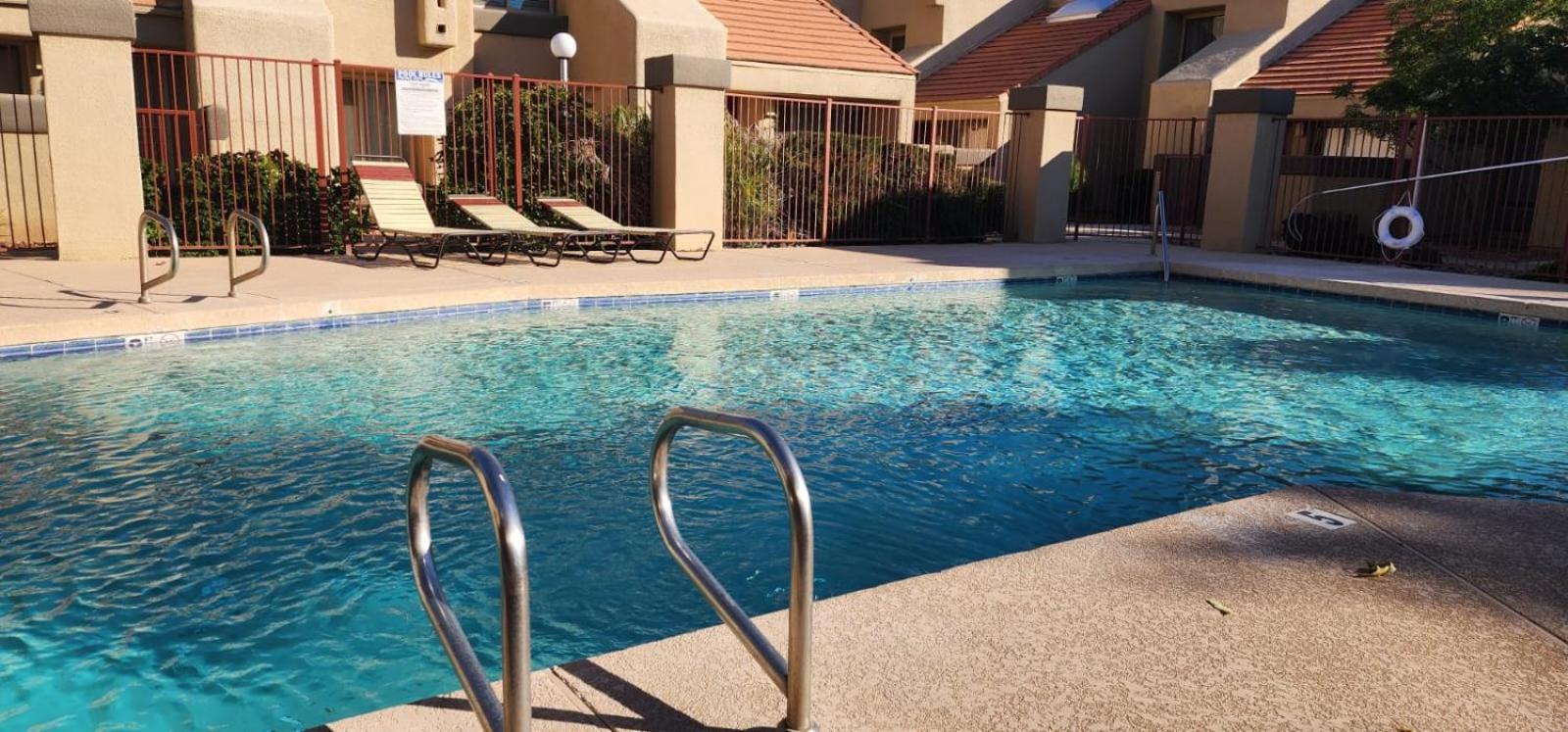 Holiday home Cozy Near Mcc With Pool, Bbq, Covered Parking